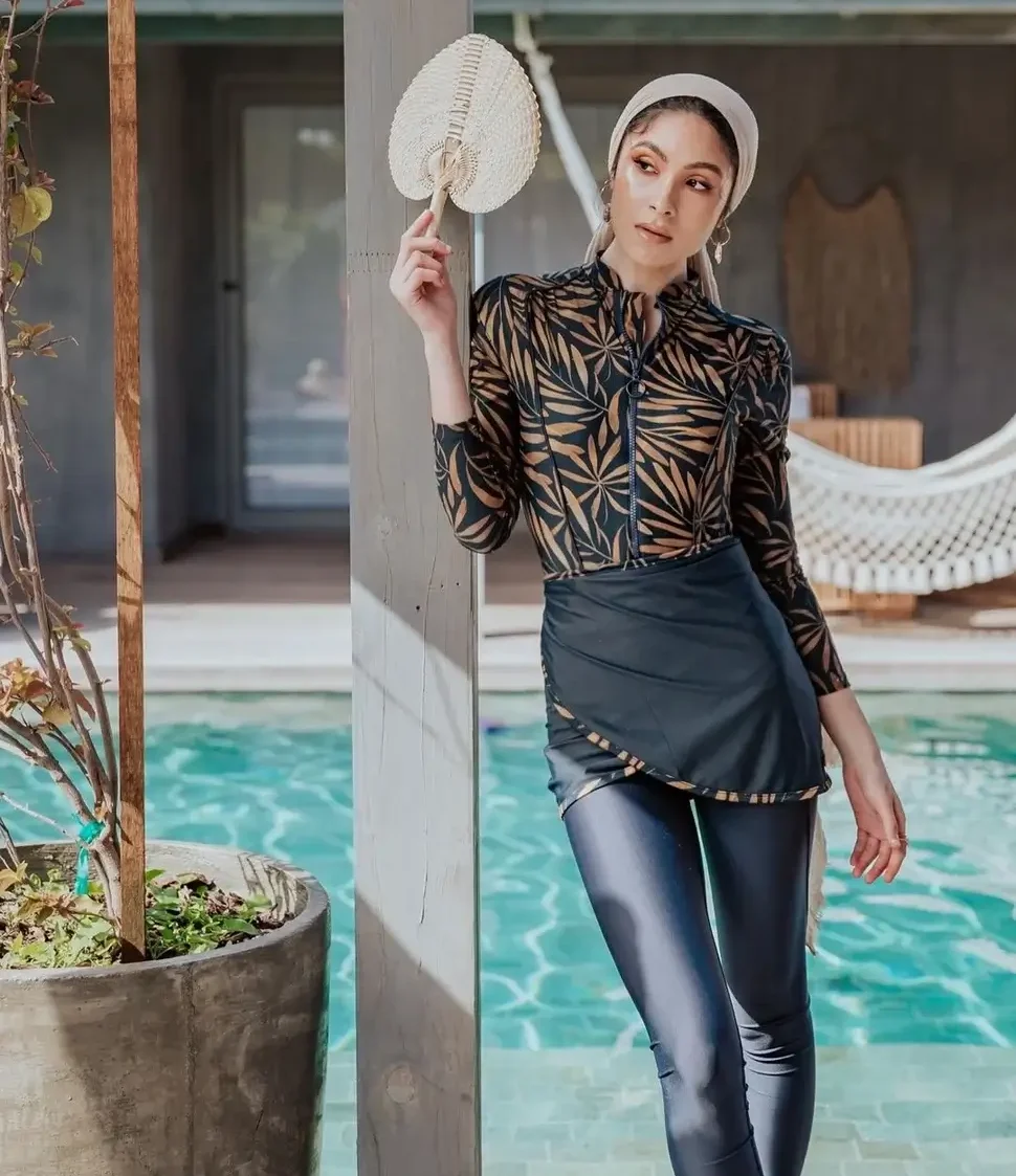 أفضل 6 أماكن بيع ملابس سباحة للمحجبات في دبي مع العناوين