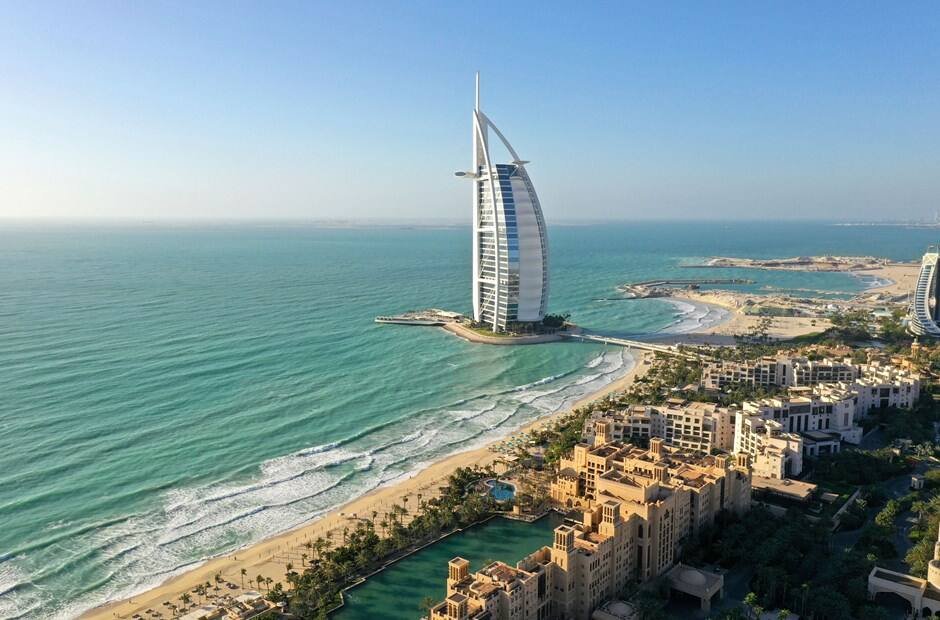 دليلك لأفضل الأنشطة في شاطئ أم سقيم دبي مع الخدمات